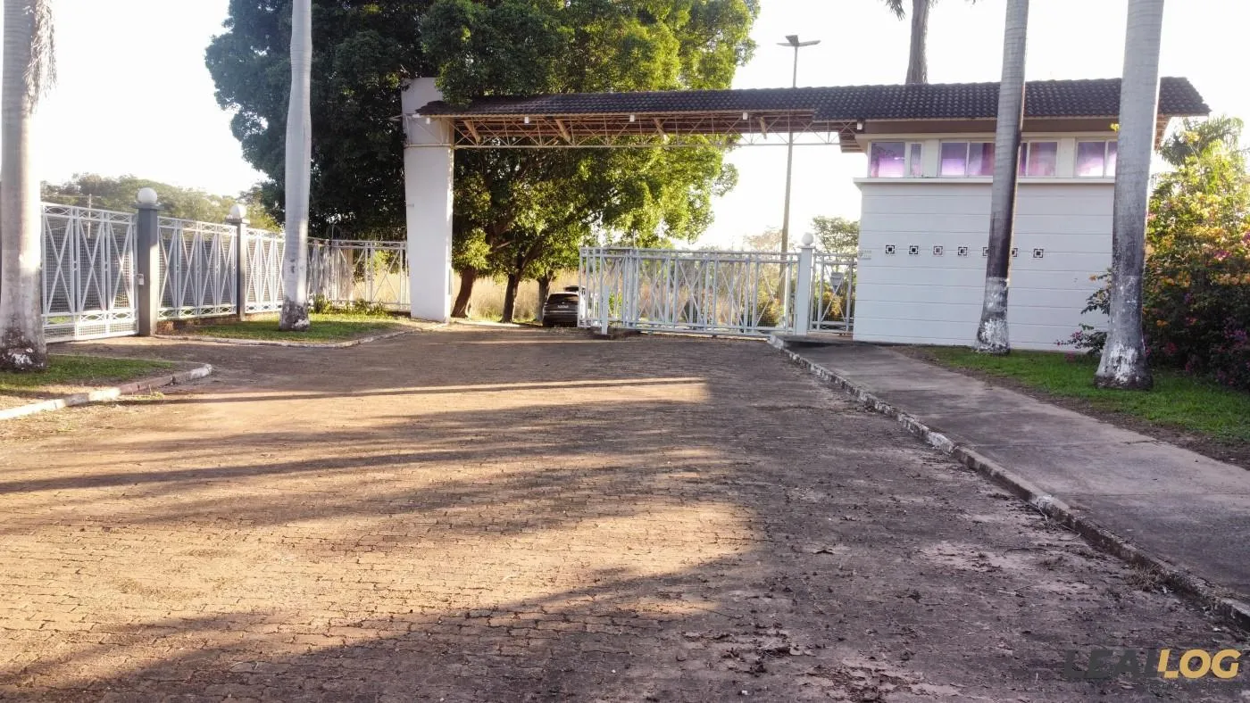 Área para Venda em Cuiabá / MT no bairro Parque Atalaia