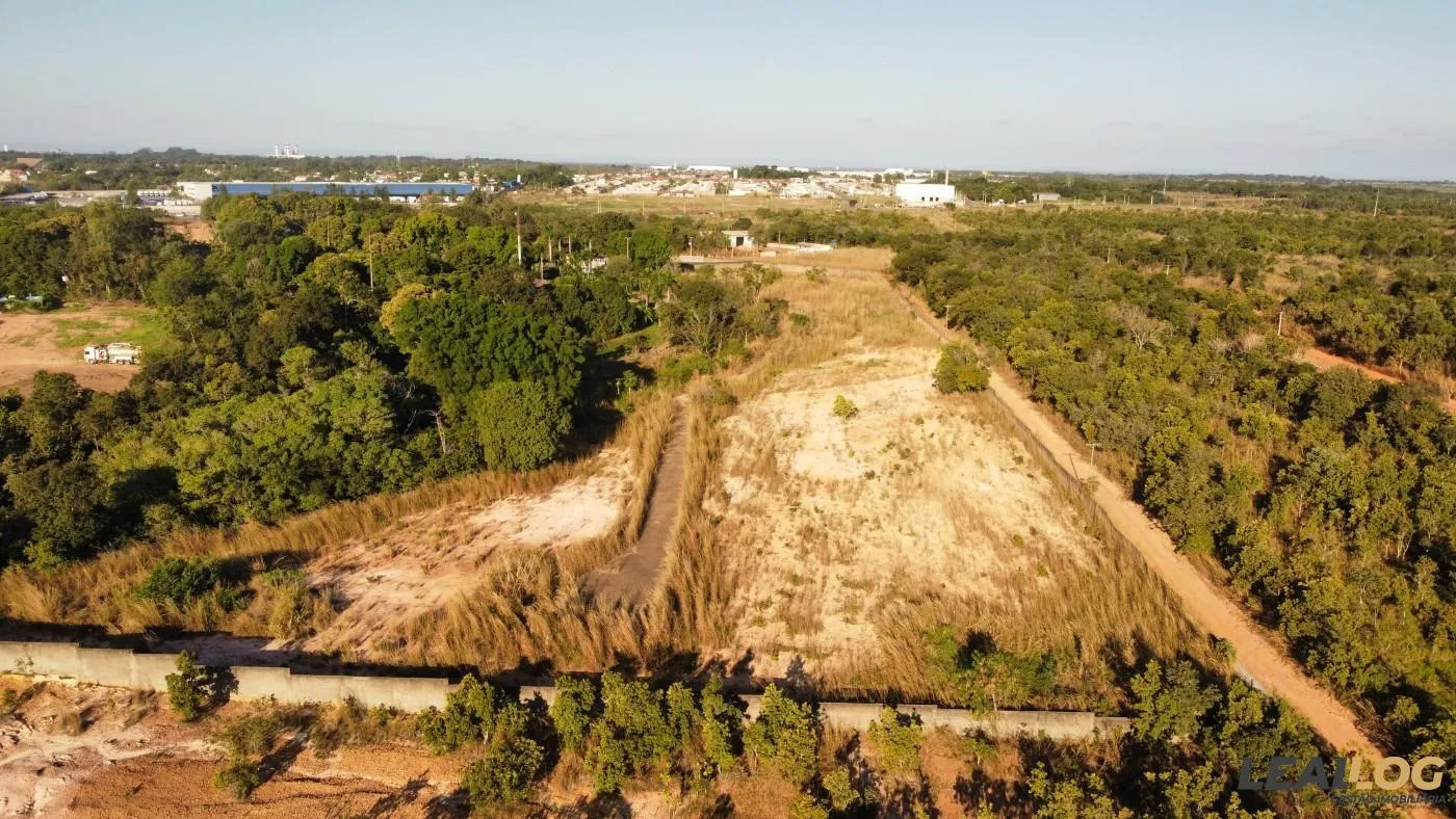 Área para Venda em Cuiabá / MT no bairro Parque Atalaia