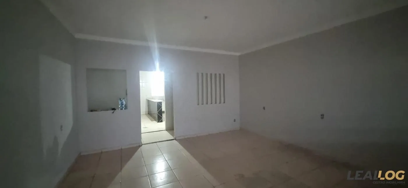 Imagens do imóveis Casa para Venda em Cuiabá / MT no bairro Jardim Industriário