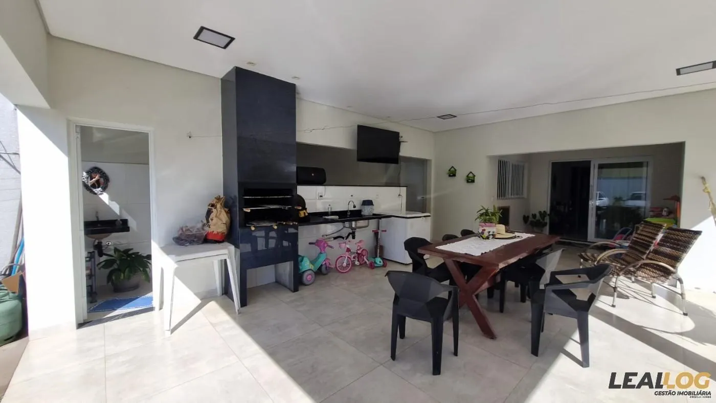 Imagens do imóveis Casa para Venda em Cuiabá / MT no bairro Morada do Ouro