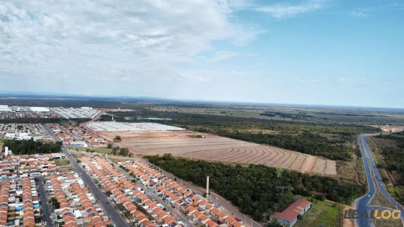 Área para Venda em Cuiabá / MT no bairro Parque Humaitá