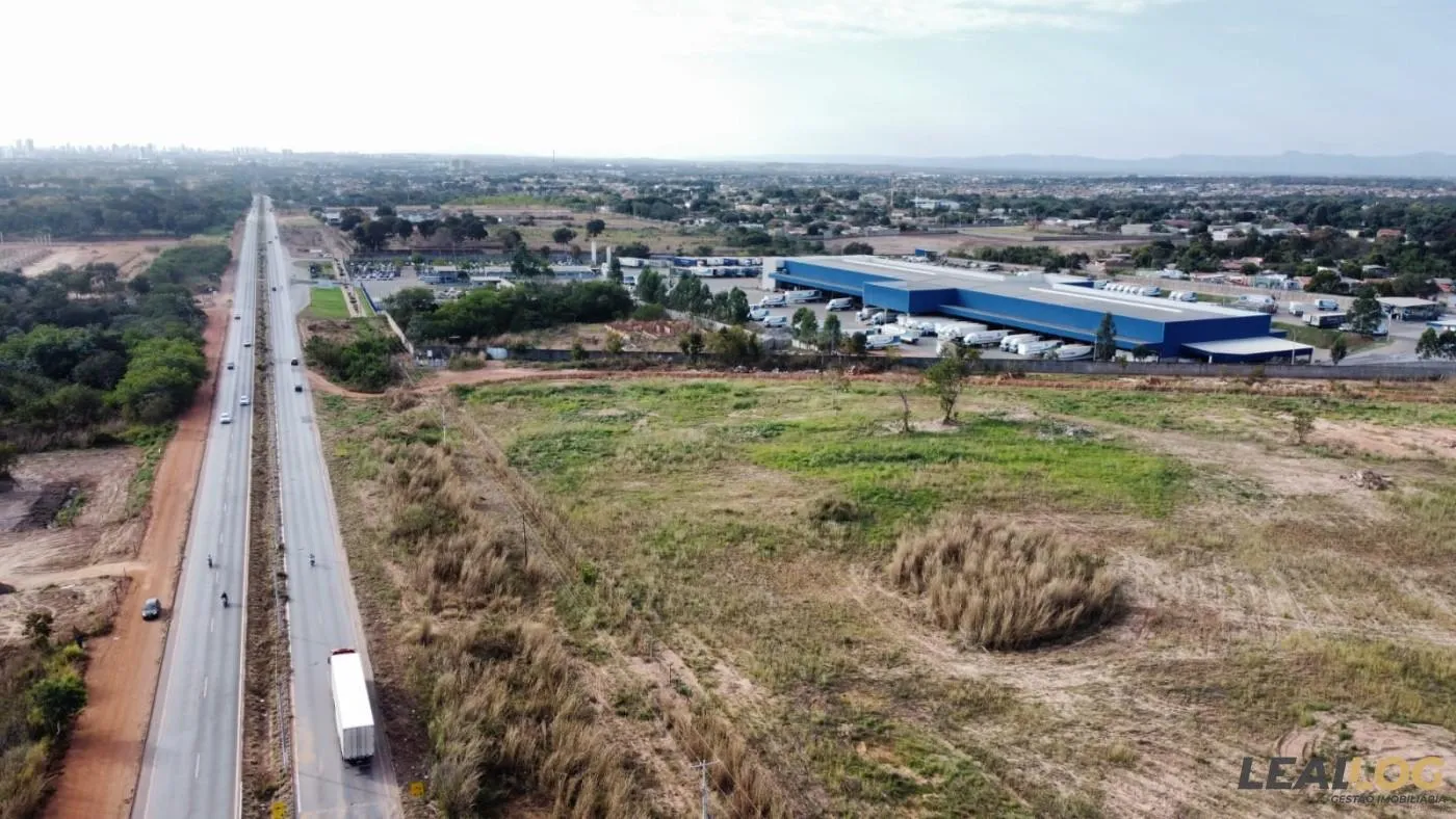 Área para Venda em Cuiabá / MT no bairro Parque Humaitá