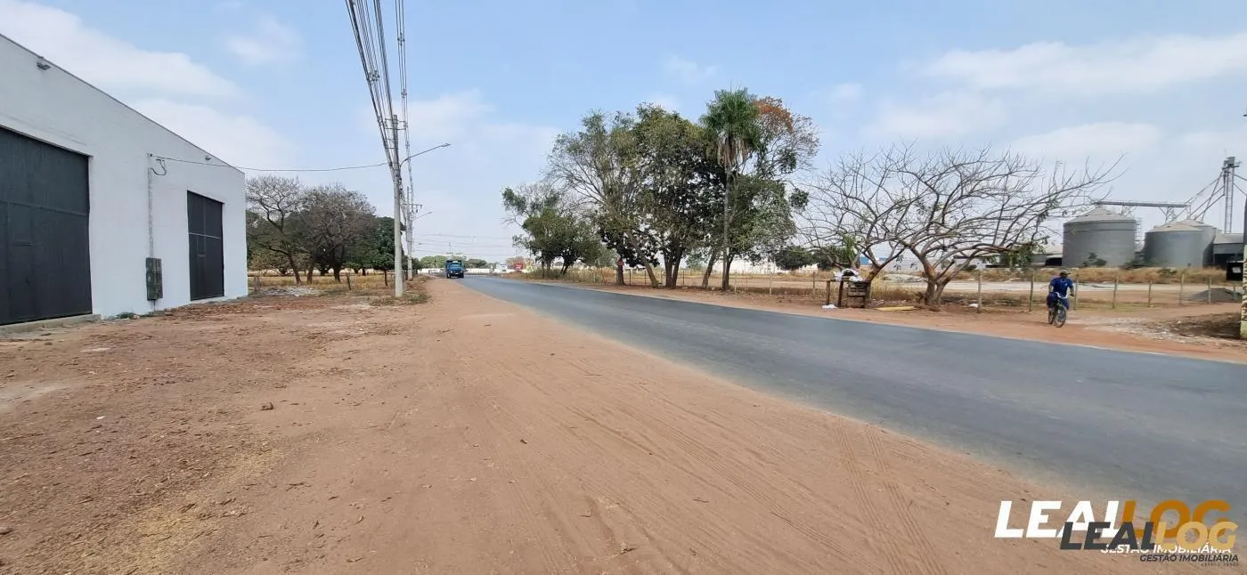 Imagens do imóveis Galpão para Locação em Várzea Grande / MT no bairro Distrito do Capão do Piqui