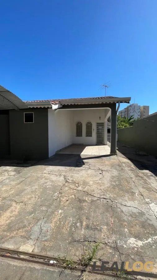 Imagens do imóveis Casa para Venda em Cuiabá / MT no bairro Jardim das Palmeiras