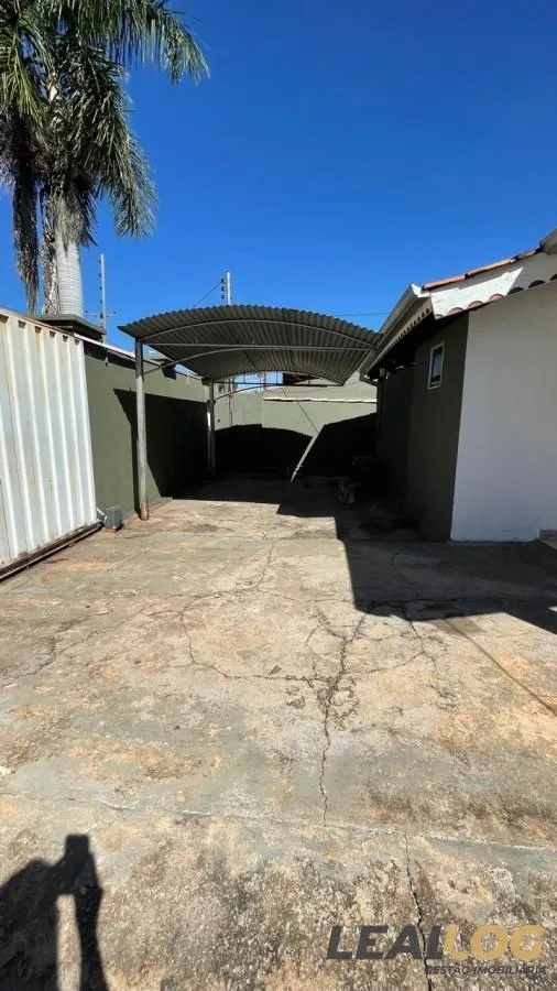 Imagens do imóveis Casa para Venda em Cuiabá / MT no bairro Jardim das Palmeiras