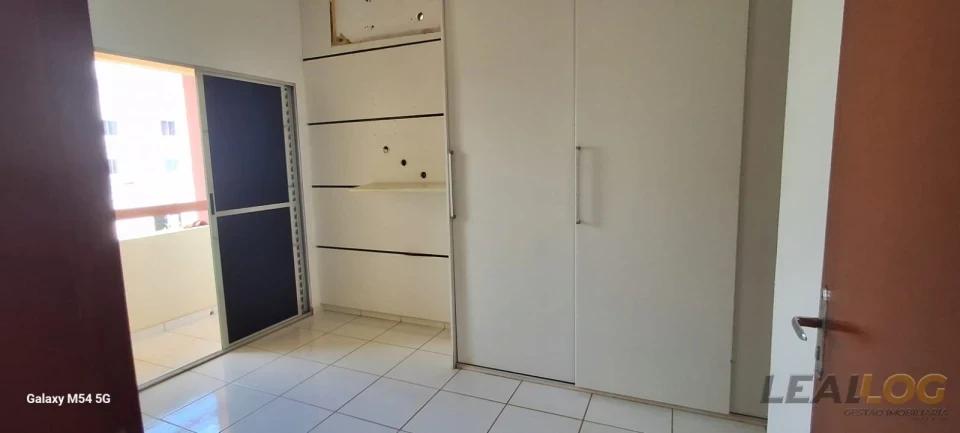 Imagens do imóveis ALUGO - Casa sobrado no Condominio Olinda - Cuiabá - MT