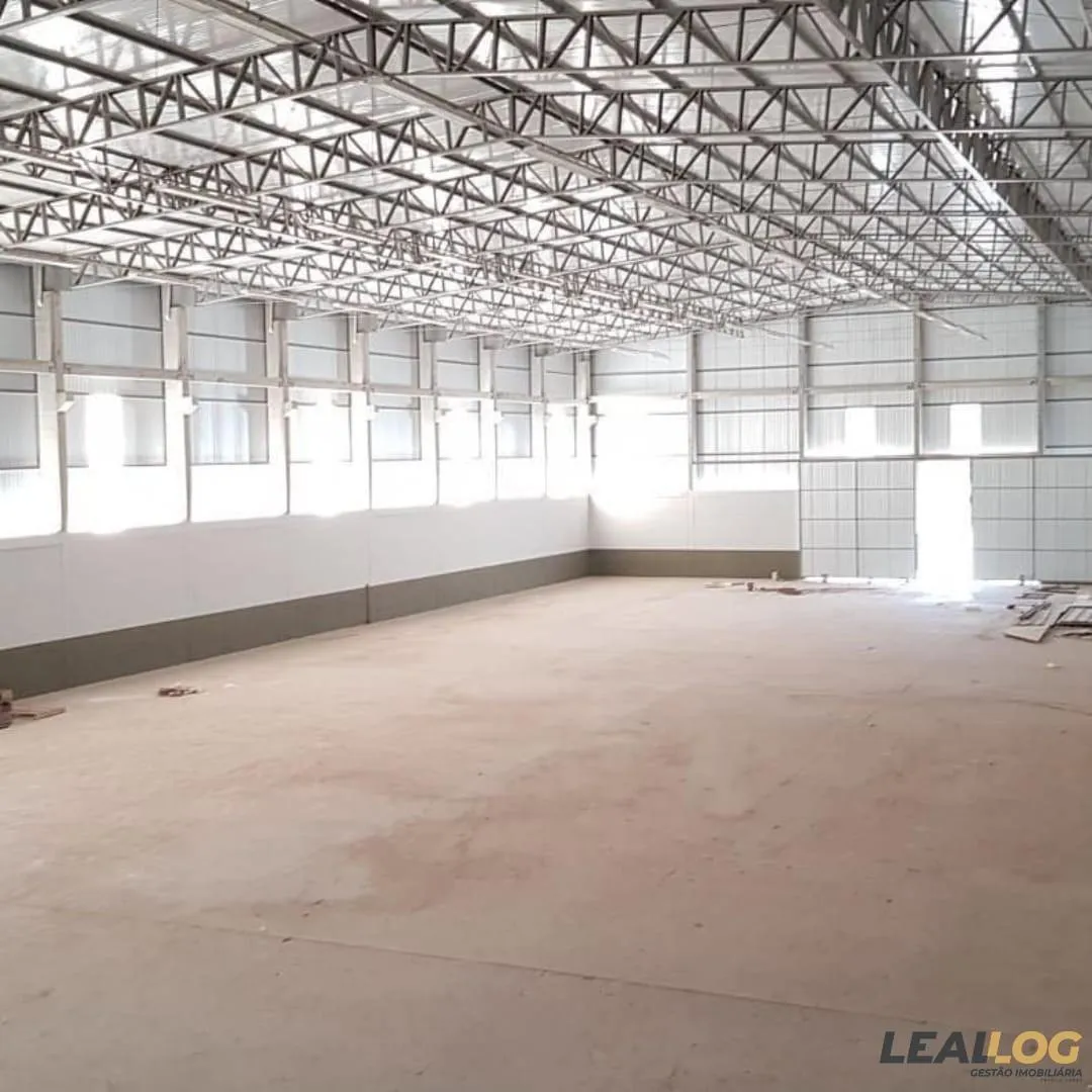 Galpão para Locação em Cuiabá / MT no bairro Jardim Industriário