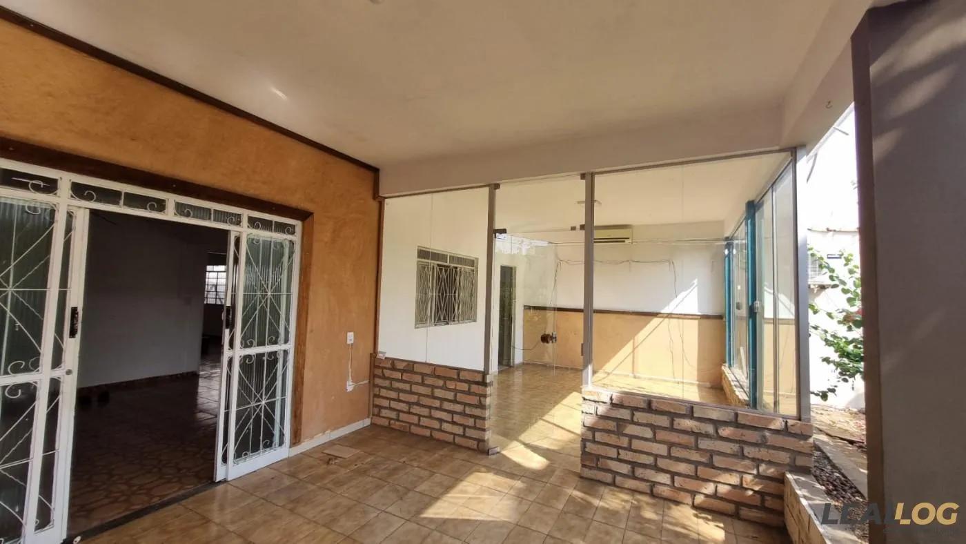 Imagens do imóveis Casa para Venda em Cuiabá / MT no bairro Jardim Tropical