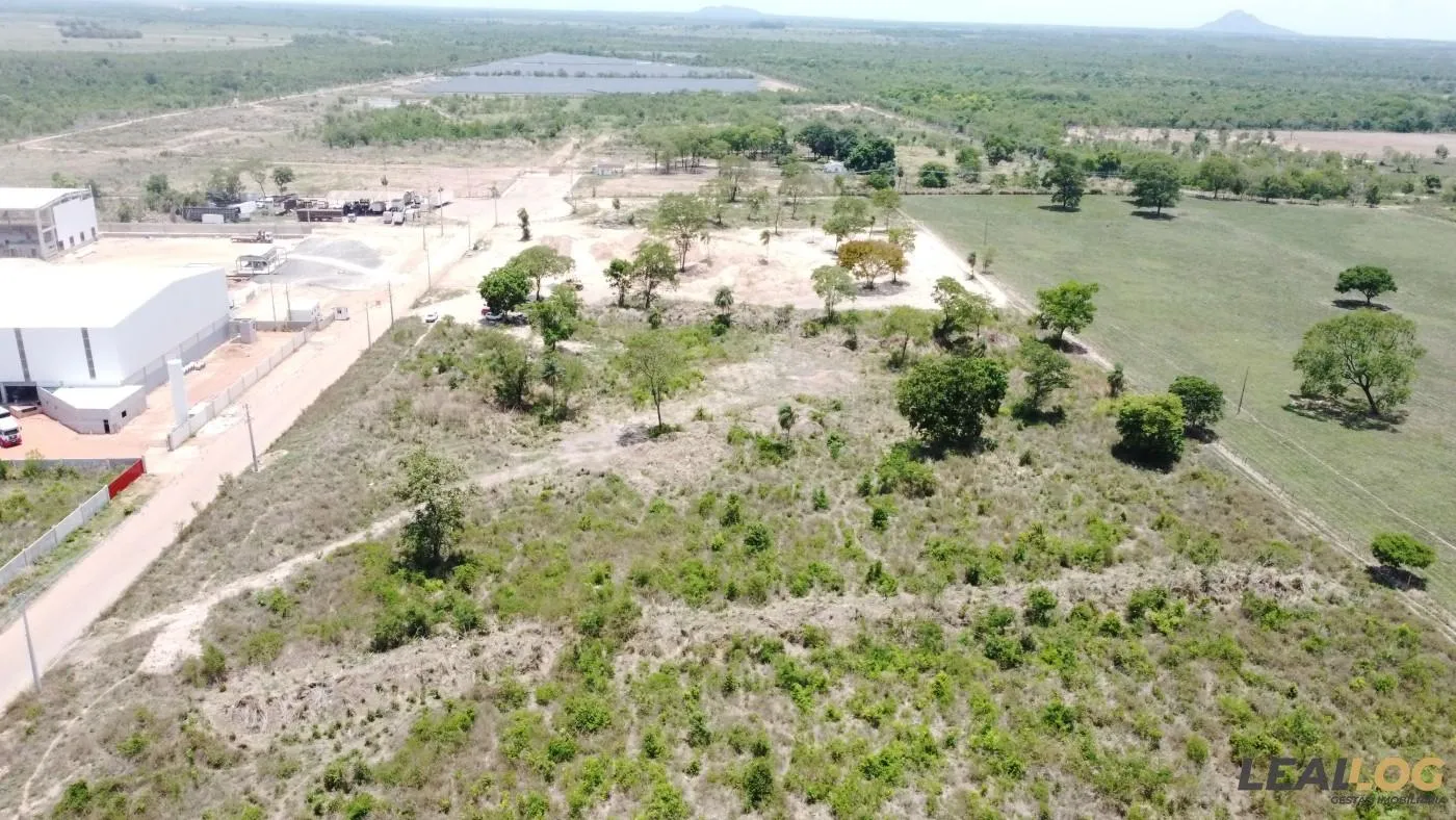 Terreno Comercial para Venda em Cuiabá / MT no bairro Distrito Industrial