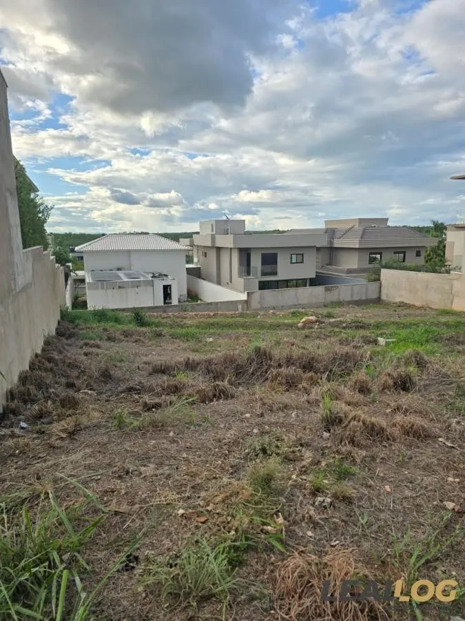 Imagens do imóveis Terreno para Venda em Cuiabá / MT no bairro Condomínio Residencial Vila Jardim