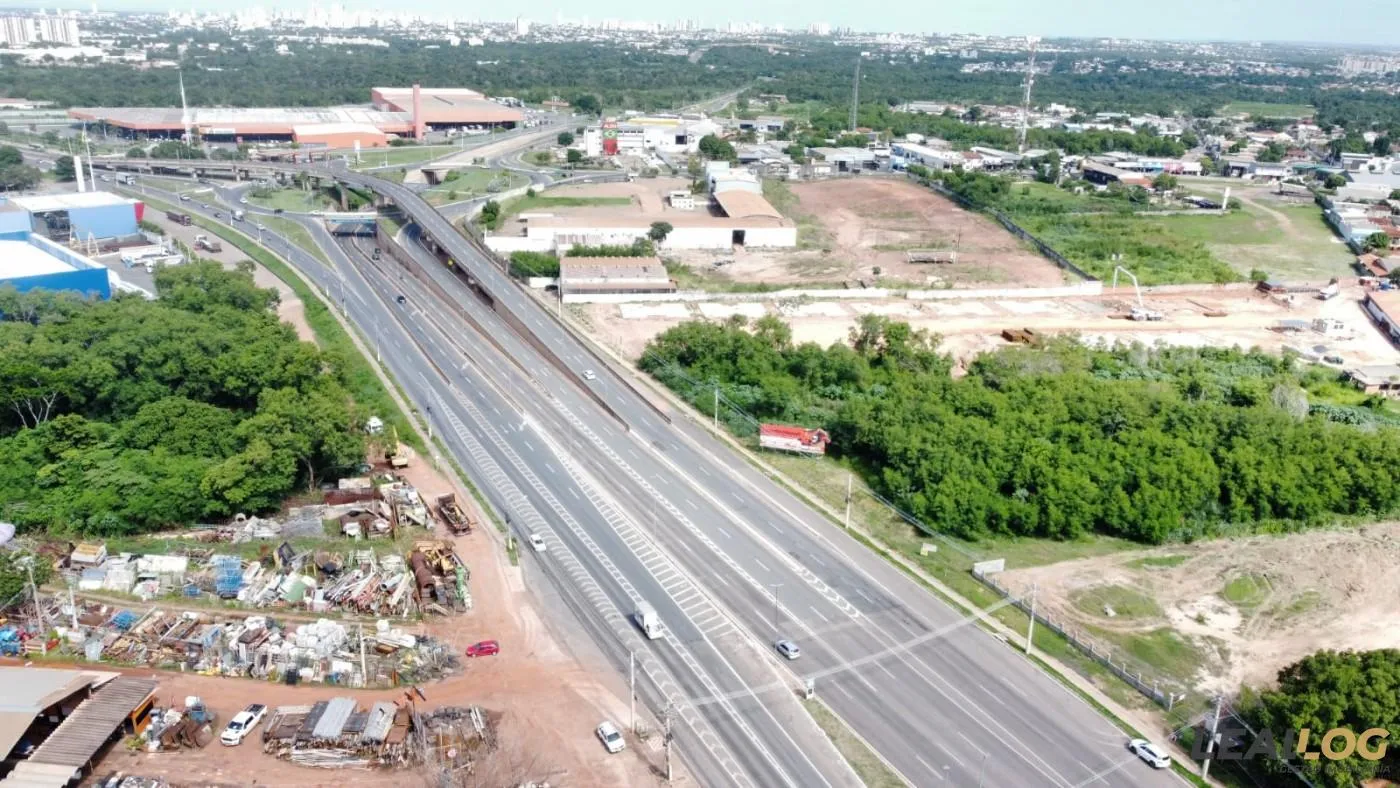 Imagens do imóveis Terreno Comercial para Venda em Cuiabá / MT no bairro Tijucal