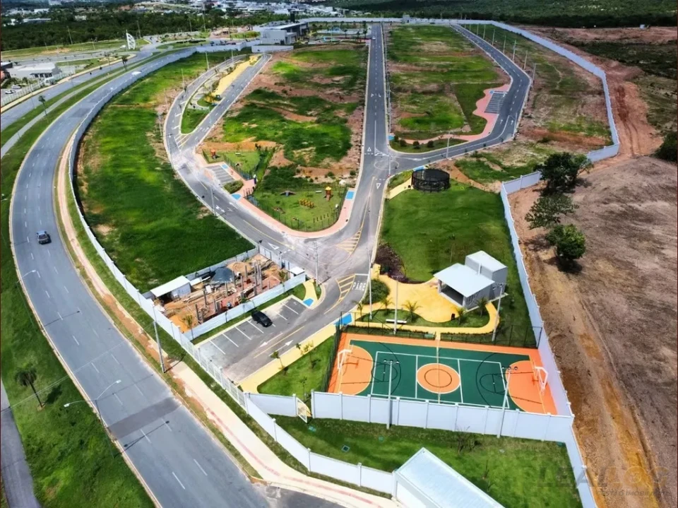 Imagens do imóveis Terreno em Condomínio