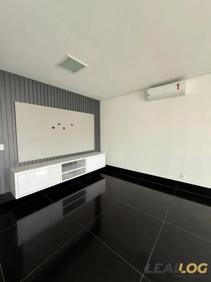 Casa em Condomínio para Venda em Cuiabá / MT no bairro Jardim Italia