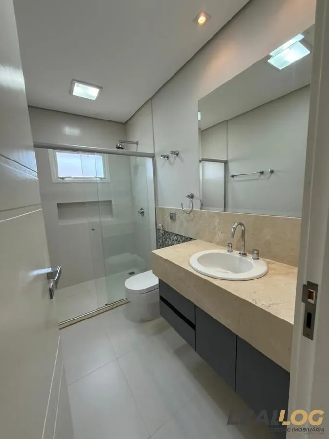 Casa em Condomínio para Venda em Cuiabá / MT no bairro Jardim Italia