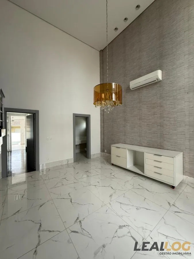 Casa em Condomínio para Venda em Cuiabá / MT no bairro Jardim Italia