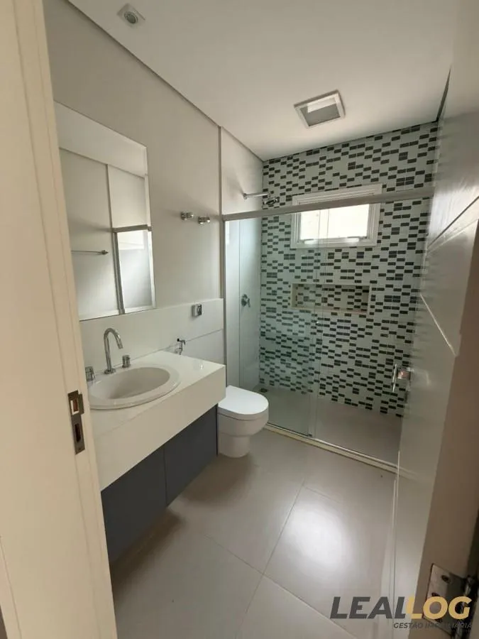 Casa em Condomínio para Venda em Cuiabá / MT no bairro Jardim Italia