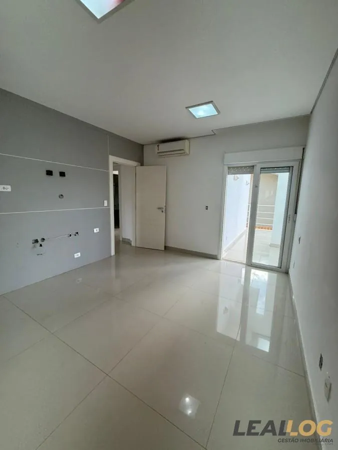 Casa em Condomínio para Venda em Cuiabá / MT no bairro Jardim Italia