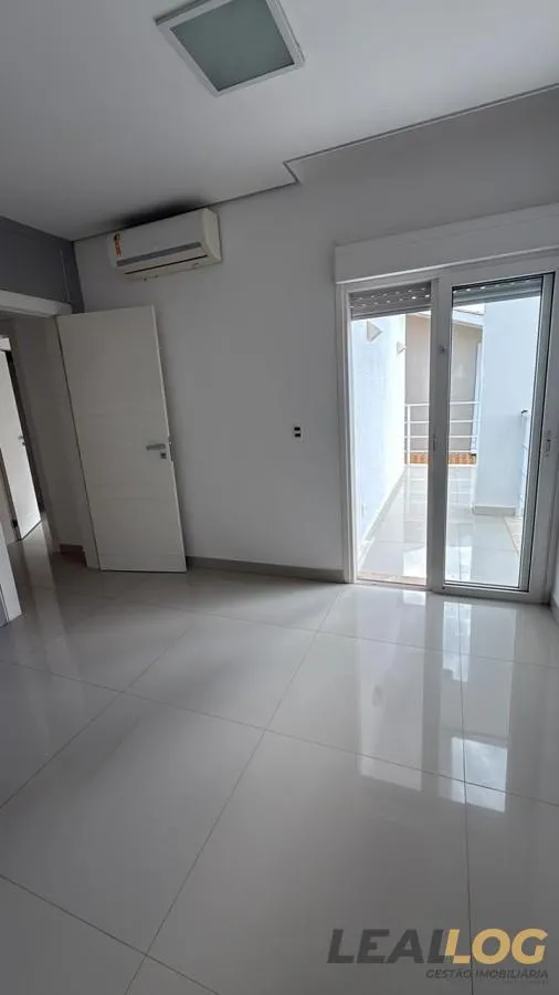 Casa em Condomínio para Venda em Cuiabá / MT no bairro Jardim Italia