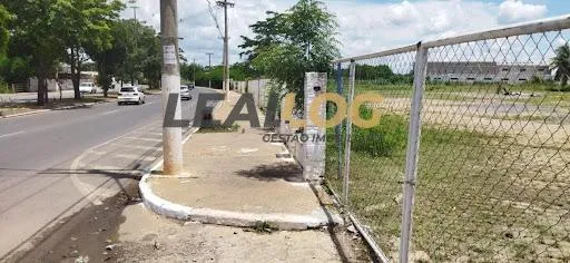 Área para Venda em Cuiabá / MT no bairro Miguel Sutil