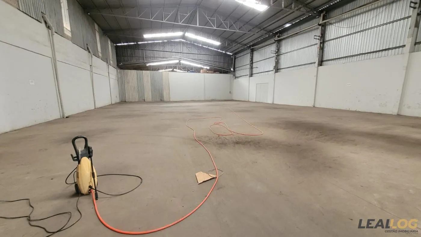 Galpão para Locação em Cuiabá / MT no bairro Distrito Industrial