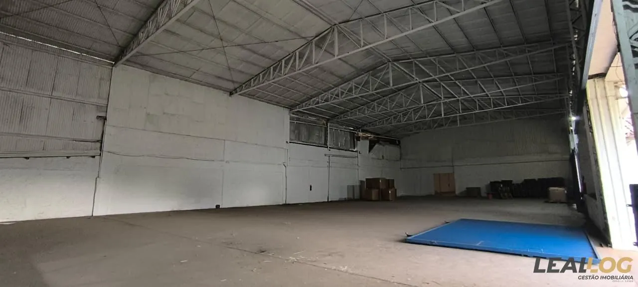 Galpão para Locação em Cuiabá / MT no bairro Distrito Industrial