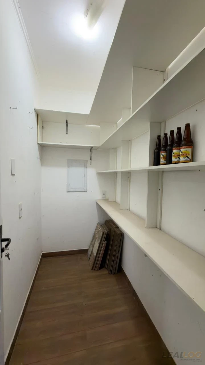 Casa a venda em condomínio!
