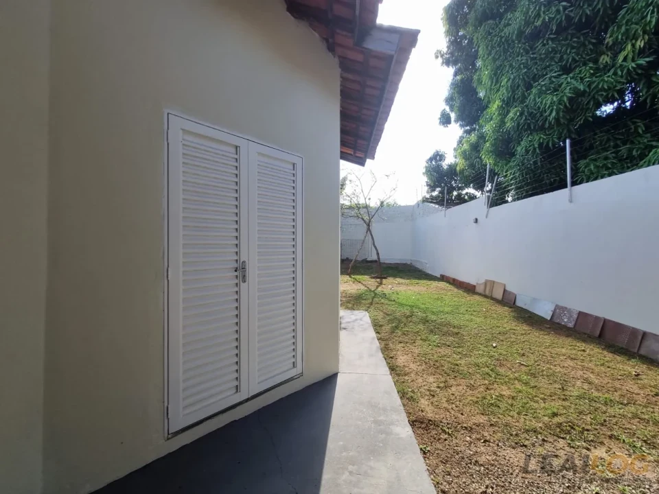 Imagens do imóveis VENDO - Casa no Flamboyant/ próximo ao shopping Estação/ Cuiabá - MT