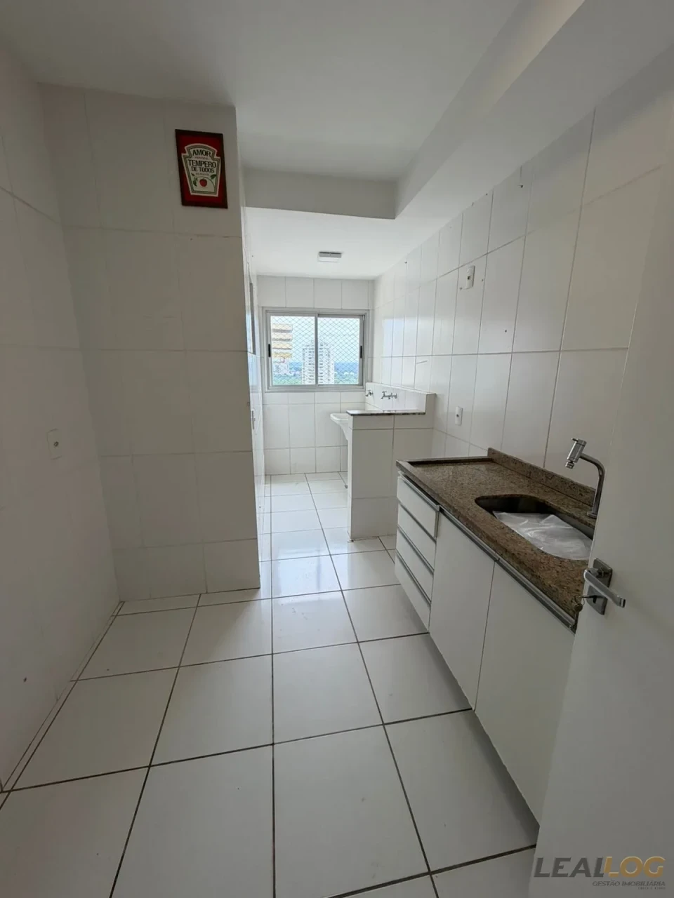 Imagens do imóveis VENDO aparatmento no Edifício Torres São Georges II em Cuiabá MT