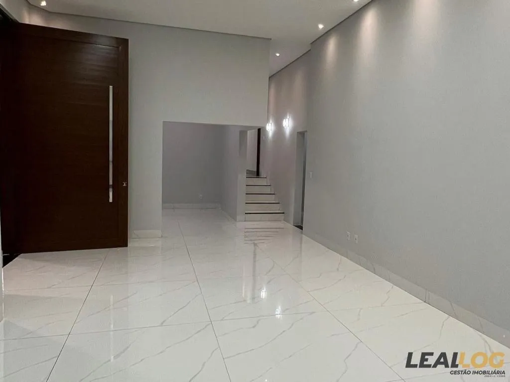 Casa em Condomínio para Venda em Cuiabá / MT no bairro Jardim Imperial