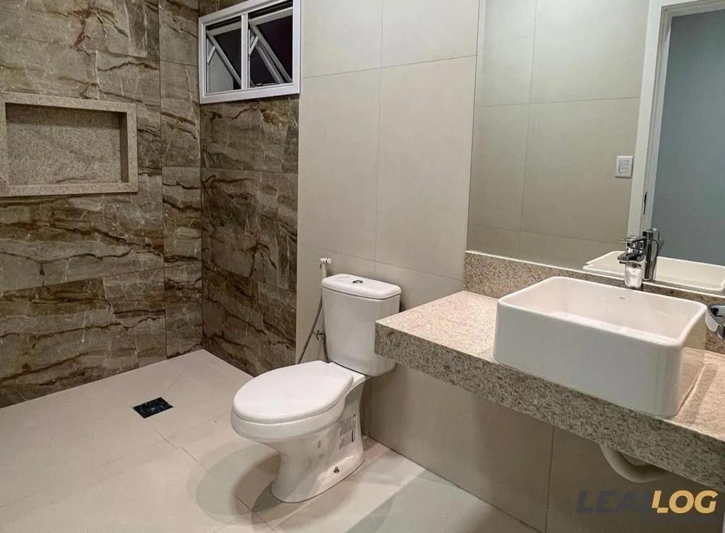 Casa em Condomínio para Venda em Cuiabá / MT no bairro Jardim Imperial