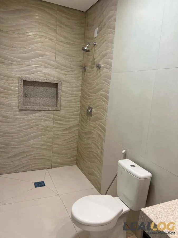 Casa em Condomínio para Venda em Cuiabá / MT no bairro Jardim Imperial