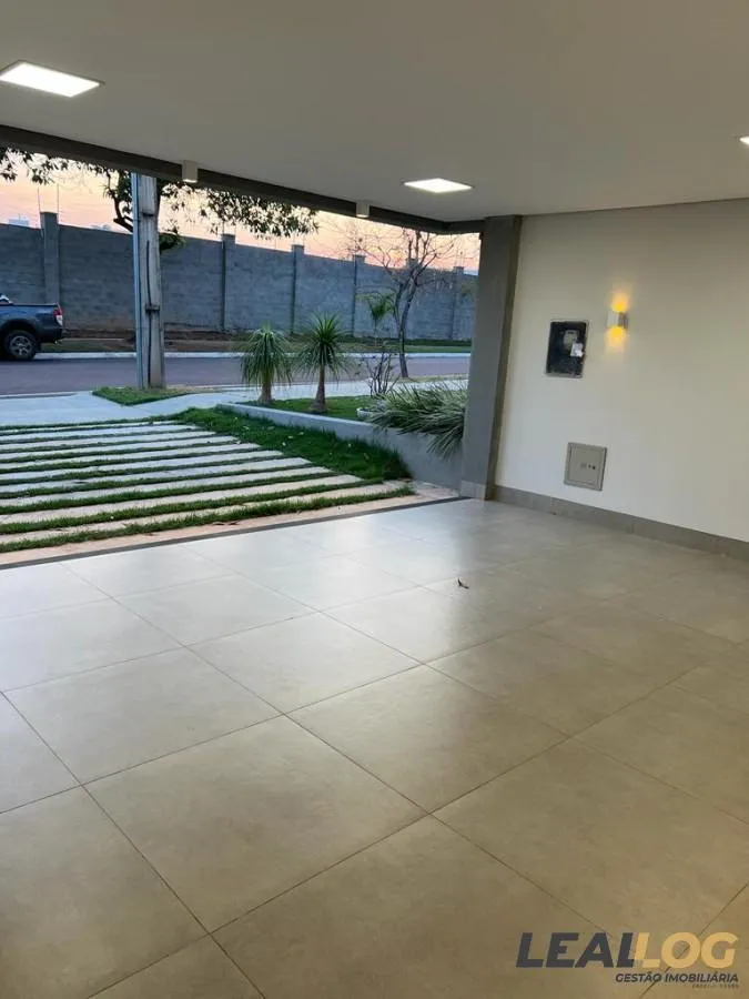 Casa em Condomínio para Venda em Cuiabá / MT no bairro Jardim Imperial