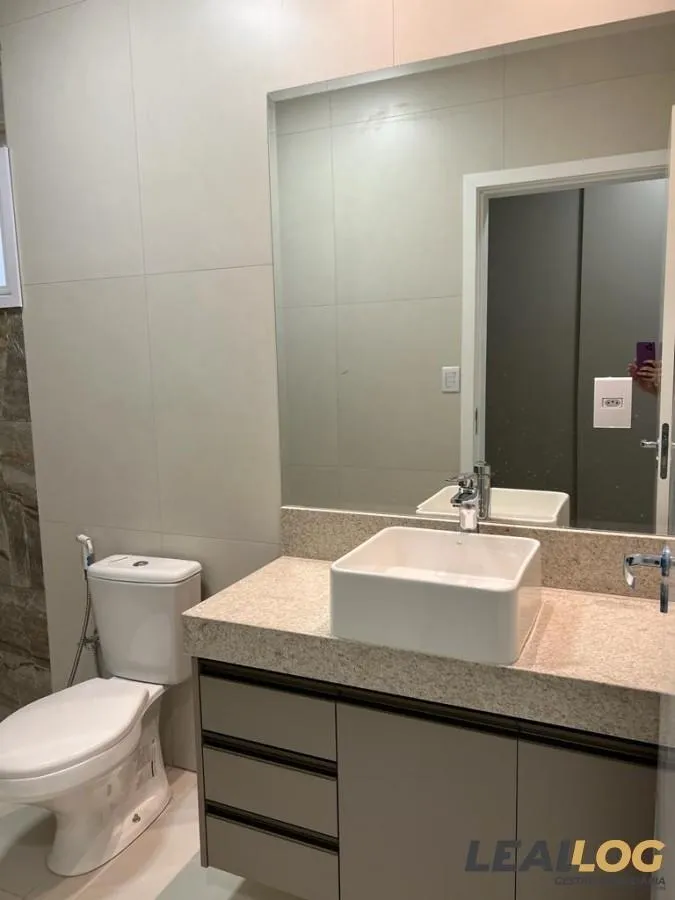 Casa em Condomínio para Venda em Cuiabá / MT no bairro Jardim Imperial