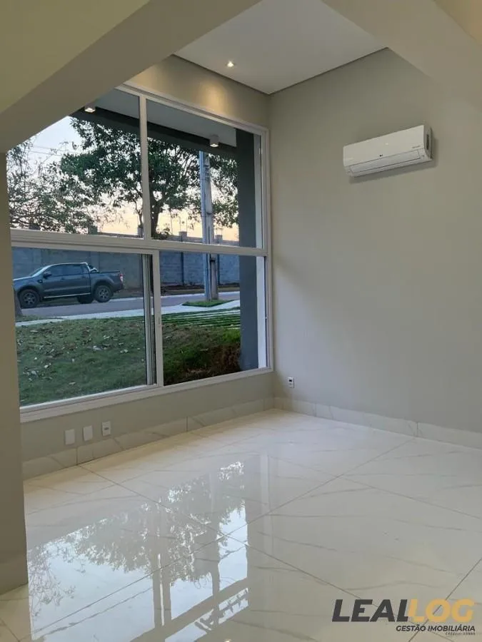 Casa em Condomínio para Venda em Cuiabá / MT no bairro Jardim Imperial