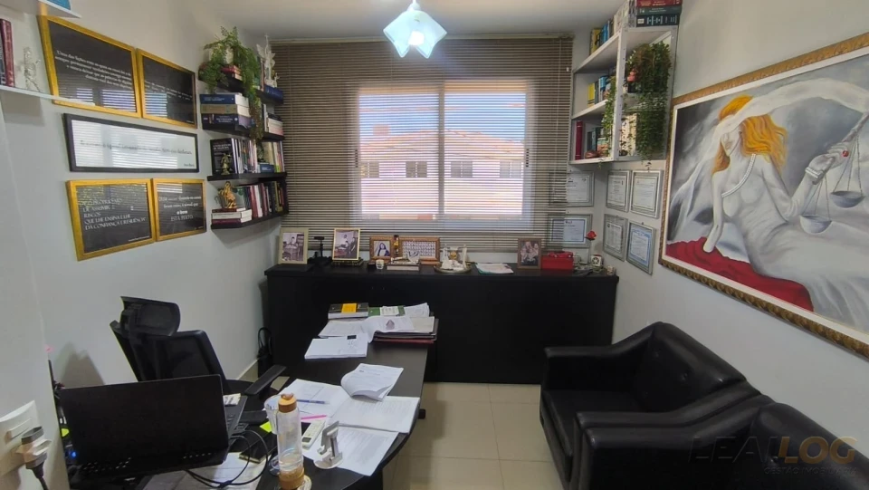 Imagens do imóveis VENDO CASA SOBRADO | CONDOMINIO SOLAR DAS TORRES - CUIABÁ - MT