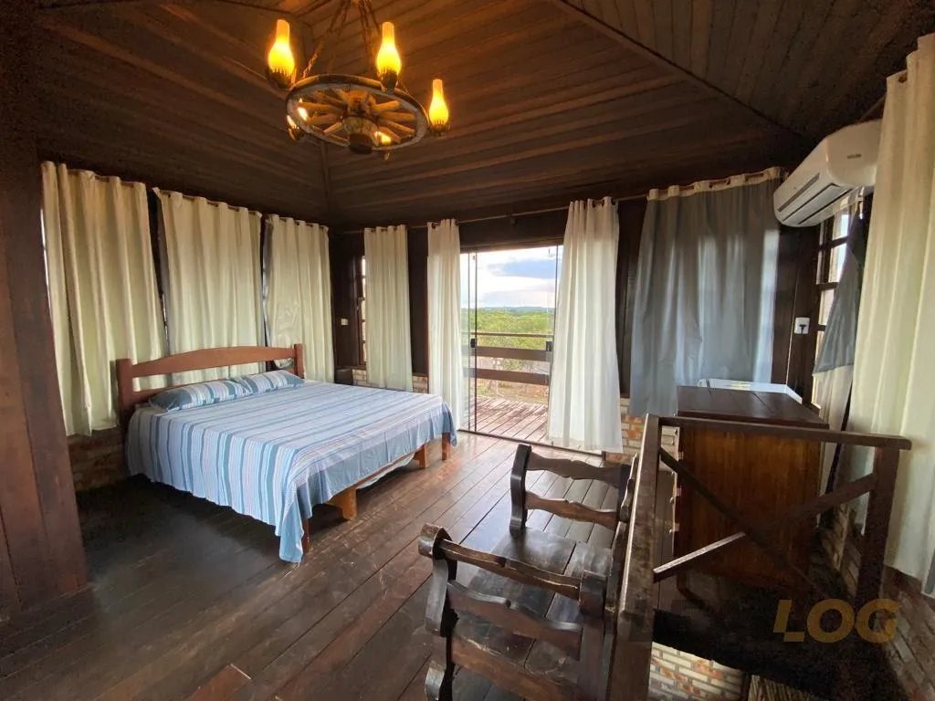 Casa para Venda em Chapada dos Guimarães / MT no bairro Florada