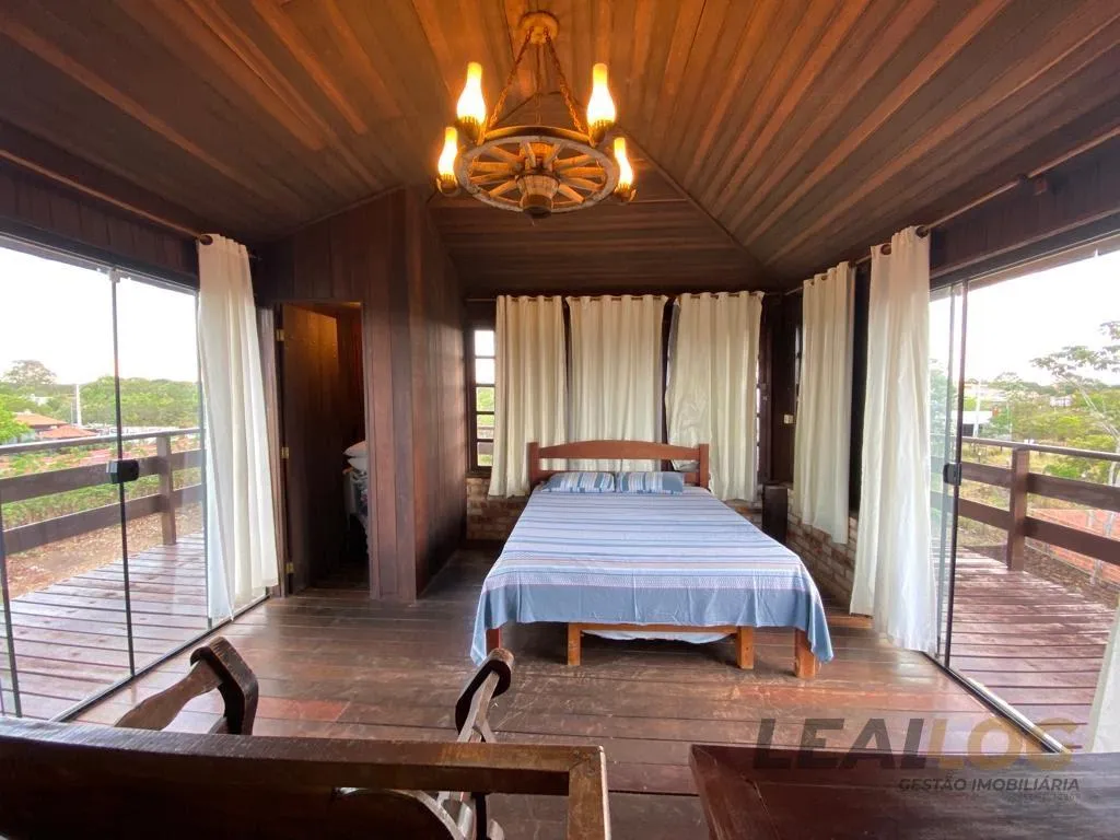 Casa para Venda em Chapada dos Guimarães / MT no bairro Florada