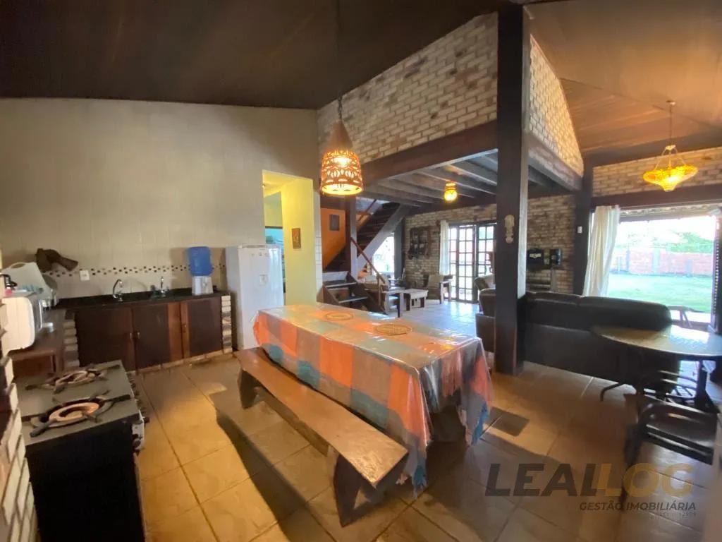 Casa para Venda em Chapada dos Guimarães / MT no bairro Florada