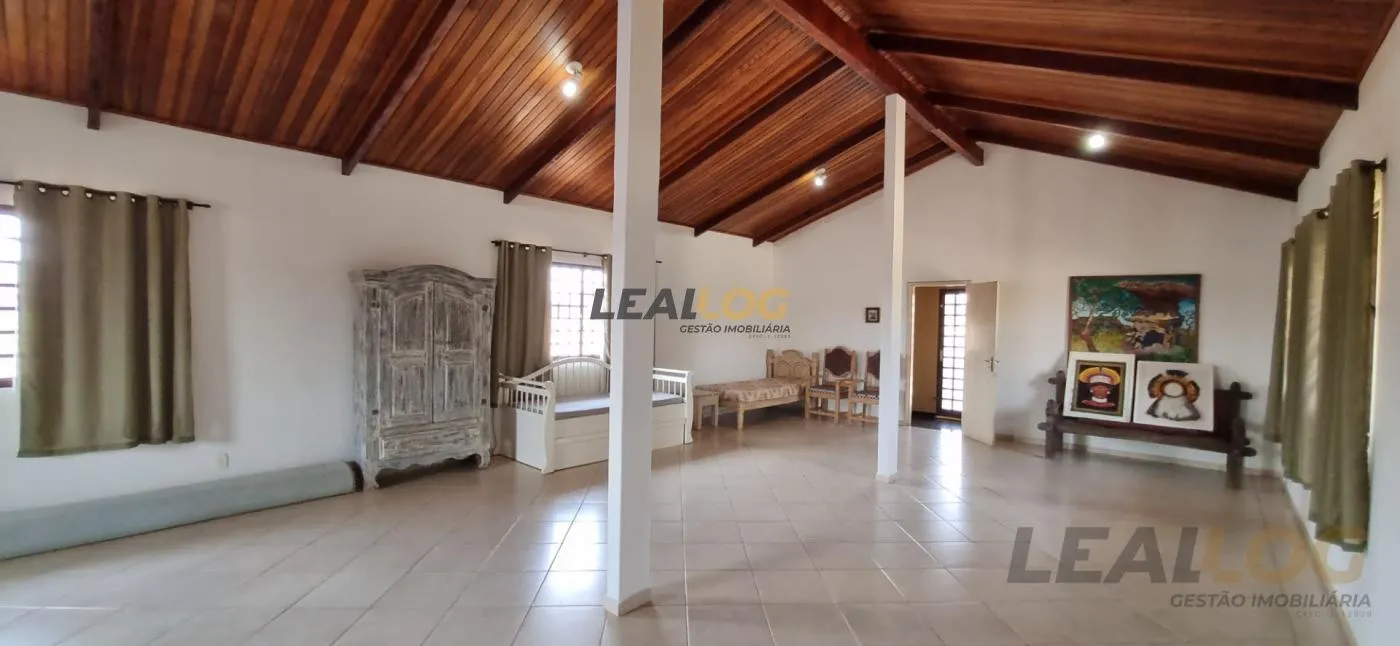 Casa para Venda em Chapada dos Guimarães / MT no bairro Miraflores