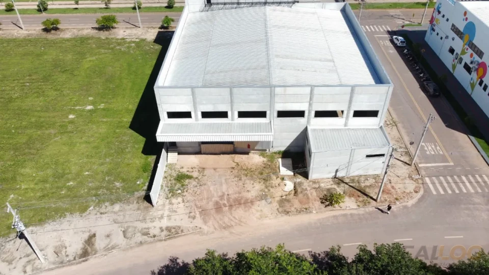 Imagens do imóveis Alugo Armazém de 1600m² em Sinop/MT – Localização Estratégica