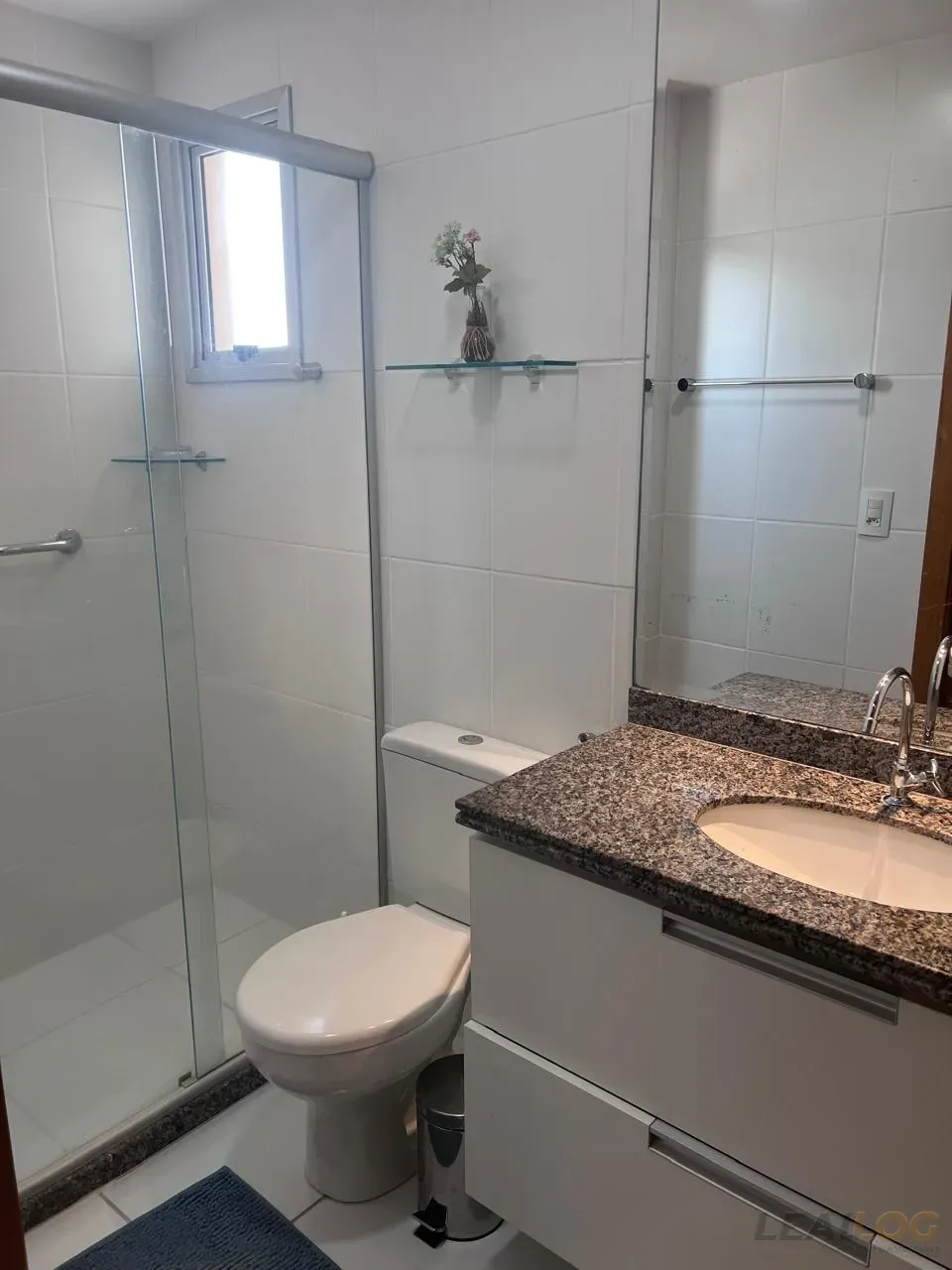 Imagens do imóveis ALUGO - Apartamento mobiliado no Ed. Jardim Olívia - Cuiabá - MT
