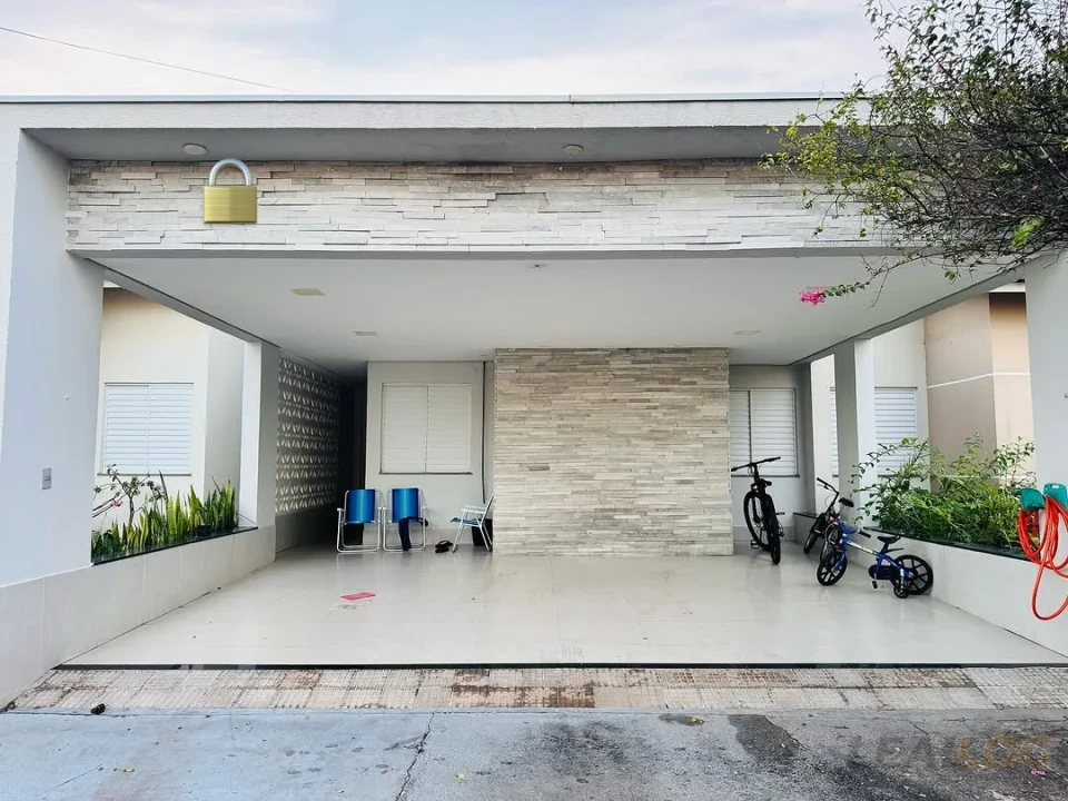 Imagens do imóveis Casa em Condomínio/Cuiabá-MT