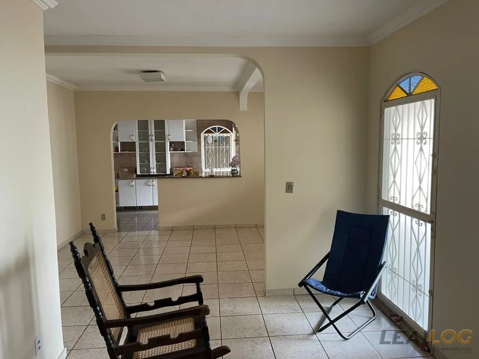 Casa á Venda Morada do Ouro