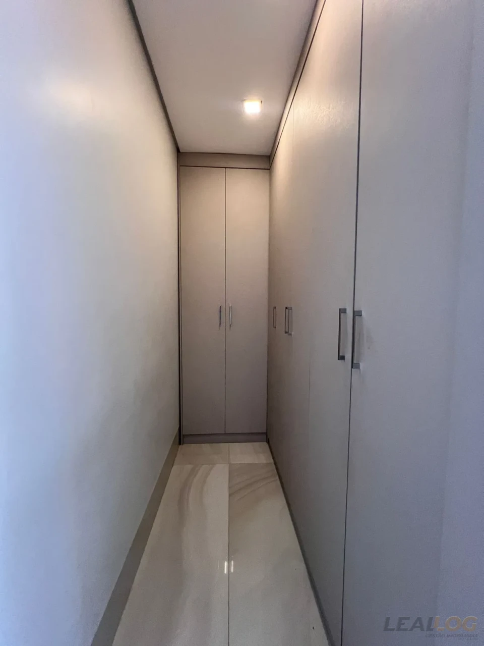 Imagens do imóveis Vendo Casa de alto Padrão no Alphaville 2 em Cuiabá MT