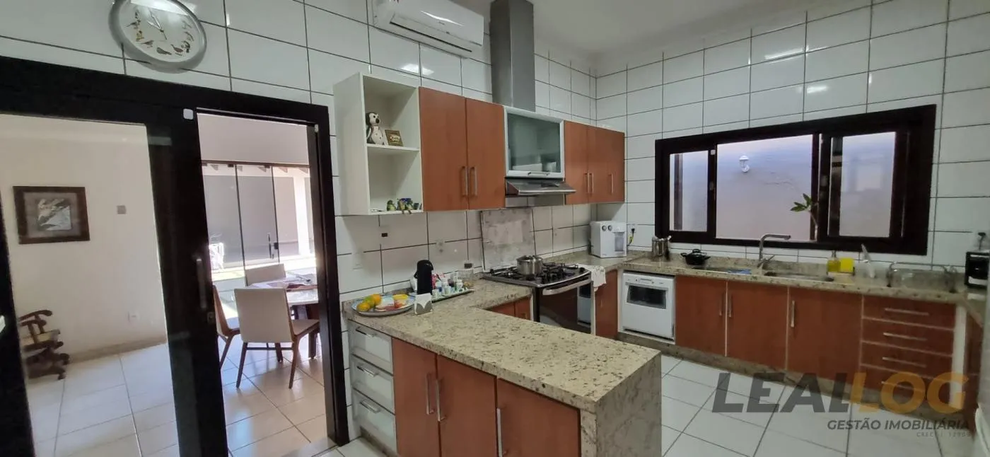 Imagens do imóveis Casa Comercial para Venda em Cuiabá / MT no bairro Quilombo