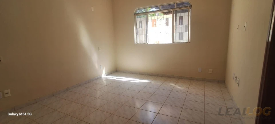 Imagens do imóveis ALUGO - Casa no bairro Parque Atalaia em Cuiabá - MT