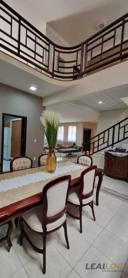 Casa Comercial para Locação em Cuiabá / MT no bairro Quilombo