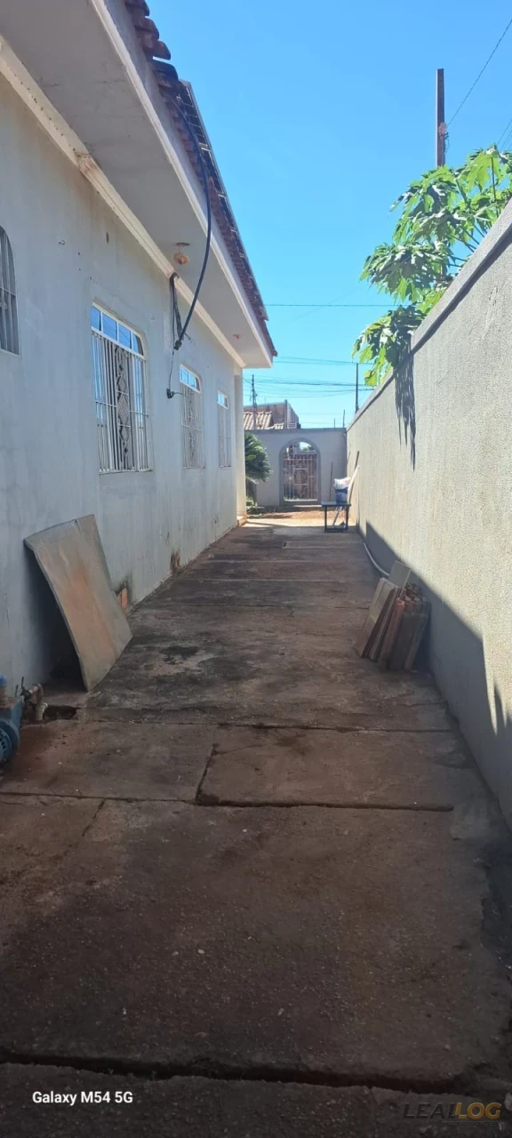 Imagens do imóveis ALUGO - Casa no bairro Parque Atalaia em Cuiabá - MT