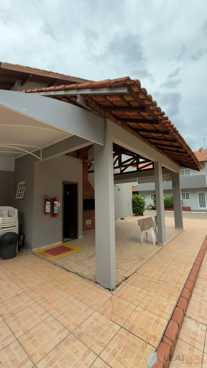 Casa a venda em condomínio!
