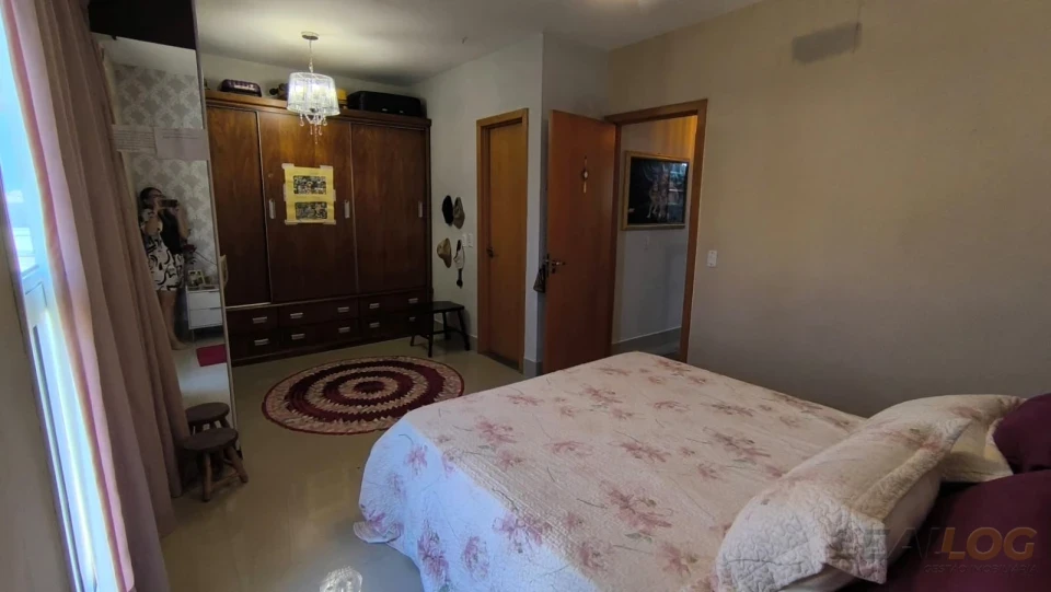 Imagens do imóveis VENDO CASA SOBRADO | CONDOMINIO SOLAR DAS TORRES - CUIABÁ - MT